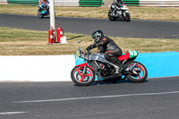 enduro-digital-images;event-digital-images;eventdigitalimages;mallory-park;mallory-park-photographs;mallory-park-trackday;mallory-park-trackday-photographs;no-limits-trackdays;peter-wileman-photography;racing-digital-images;trackday-digital-images;trackday-photos