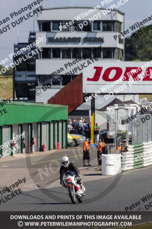 enduro digital images;event digital images;eventdigitalimages;mallory park;mallory park photographs;mallory park trackday;mallory park trackday photographs;no limits trackdays;peter wileman photography;racing digital images;trackday digital images;trackday photos