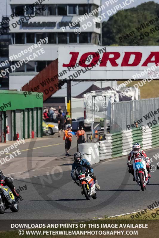 enduro digital images;event digital images;eventdigitalimages;mallory park;mallory park photographs;mallory park trackday;mallory park trackday photographs;no limits trackdays;peter wileman photography;racing digital images;trackday digital images;trackday photos