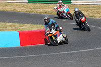 enduro-digital-images;event-digital-images;eventdigitalimages;mallory-park;mallory-park-photographs;mallory-park-trackday;mallory-park-trackday-photographs;no-limits-trackdays;peter-wileman-photography;racing-digital-images;trackday-digital-images;trackday-photos