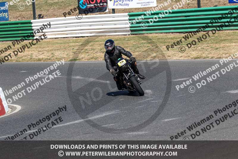 enduro digital images;event digital images;eventdigitalimages;mallory park;mallory park photographs;mallory park trackday;mallory park trackday photographs;no limits trackdays;peter wileman photography;racing digital images;trackday digital images;trackday photos