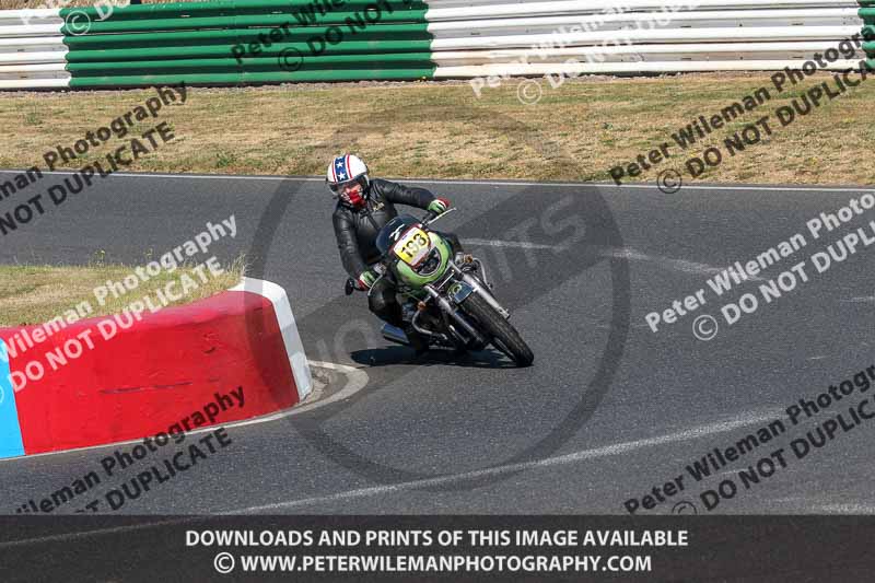 enduro digital images;event digital images;eventdigitalimages;mallory park;mallory park photographs;mallory park trackday;mallory park trackday photographs;no limits trackdays;peter wileman photography;racing digital images;trackday digital images;trackday photos