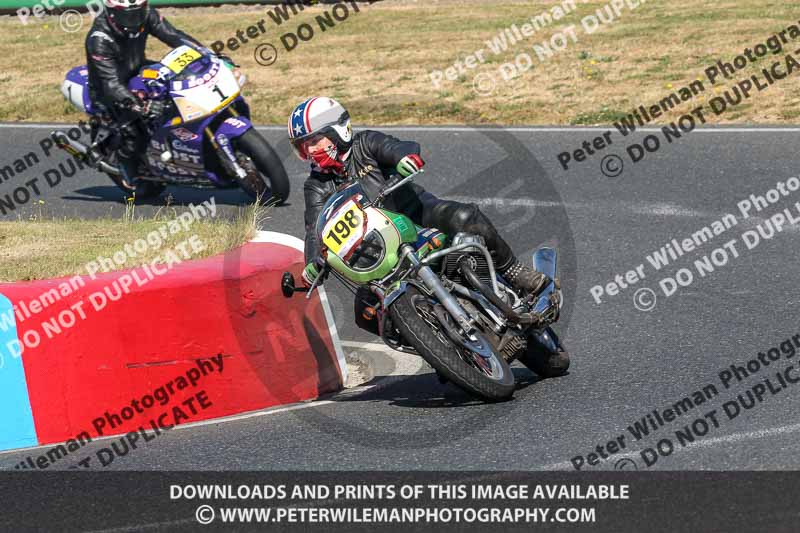 enduro digital images;event digital images;eventdigitalimages;mallory park;mallory park photographs;mallory park trackday;mallory park trackday photographs;no limits trackdays;peter wileman photography;racing digital images;trackday digital images;trackday photos