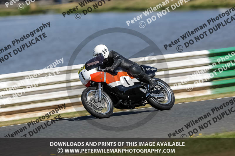 enduro digital images;event digital images;eventdigitalimages;mallory park;mallory park photographs;mallory park trackday;mallory park trackday photographs;no limits trackdays;peter wileman photography;racing digital images;trackday digital images;trackday photos