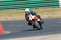 enduro-digital-images;event-digital-images;eventdigitalimages;mallory-park;mallory-park-photographs;mallory-park-trackday;mallory-park-trackday-photographs;no-limits-trackdays;peter-wileman-photography;racing-digital-images;trackday-digital-images;trackday-photos