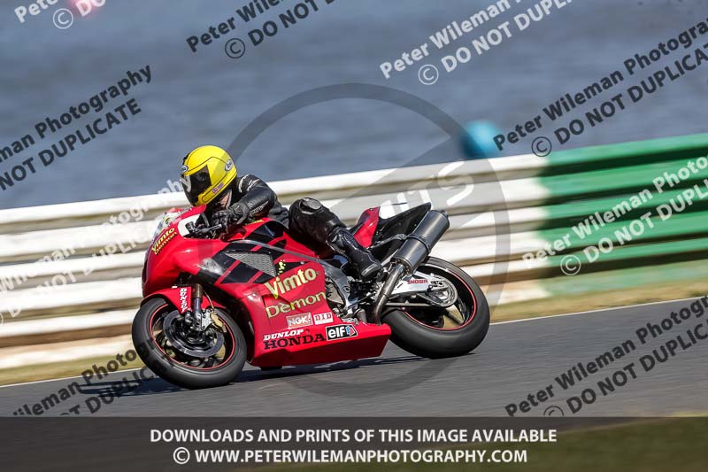 enduro digital images;event digital images;eventdigitalimages;mallory park;mallory park photographs;mallory park trackday;mallory park trackday photographs;no limits trackdays;peter wileman photography;racing digital images;trackday digital images;trackday photos
