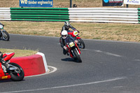 enduro-digital-images;event-digital-images;eventdigitalimages;mallory-park;mallory-park-photographs;mallory-park-trackday;mallory-park-trackday-photographs;no-limits-trackdays;peter-wileman-photography;racing-digital-images;trackday-digital-images;trackday-photos