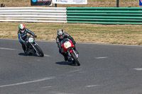 enduro-digital-images;event-digital-images;eventdigitalimages;mallory-park;mallory-park-photographs;mallory-park-trackday;mallory-park-trackday-photographs;no-limits-trackdays;peter-wileman-photography;racing-digital-images;trackday-digital-images;trackday-photos
