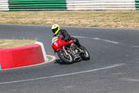 enduro-digital-images;event-digital-images;eventdigitalimages;mallory-park;mallory-park-photographs;mallory-park-trackday;mallory-park-trackday-photographs;no-limits-trackdays;peter-wileman-photography;racing-digital-images;trackday-digital-images;trackday-photos