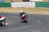 enduro-digital-images;event-digital-images;eventdigitalimages;mallory-park;mallory-park-photographs;mallory-park-trackday;mallory-park-trackday-photographs;no-limits-trackdays;peter-wileman-photography;racing-digital-images;trackday-digital-images;trackday-photos