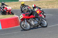enduro-digital-images;event-digital-images;eventdigitalimages;mallory-park;mallory-park-photographs;mallory-park-trackday;mallory-park-trackday-photographs;no-limits-trackdays;peter-wileman-photography;racing-digital-images;trackday-digital-images;trackday-photos