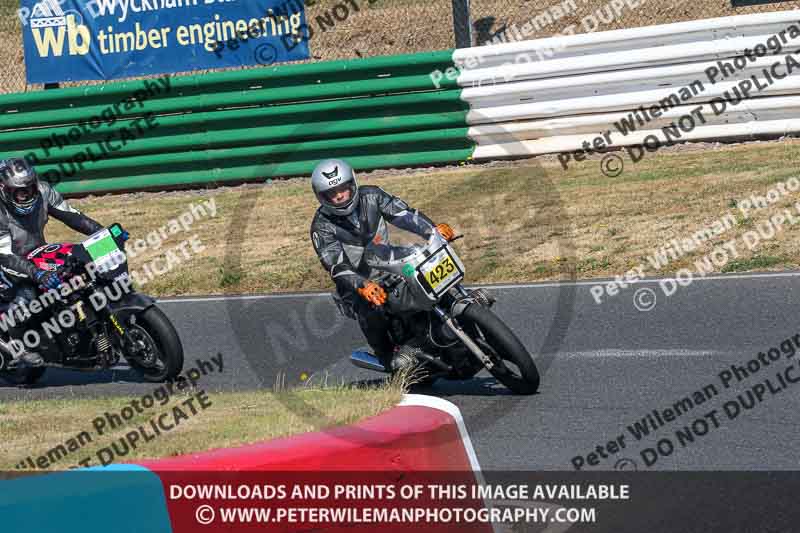 enduro digital images;event digital images;eventdigitalimages;mallory park;mallory park photographs;mallory park trackday;mallory park trackday photographs;no limits trackdays;peter wileman photography;racing digital images;trackday digital images;trackday photos