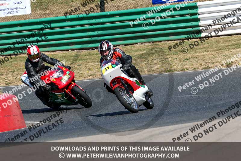 enduro digital images;event digital images;eventdigitalimages;mallory park;mallory park photographs;mallory park trackday;mallory park trackday photographs;no limits trackdays;peter wileman photography;racing digital images;trackday digital images;trackday photos