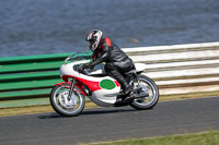 enduro-digital-images;event-digital-images;eventdigitalimages;mallory-park;mallory-park-photographs;mallory-park-trackday;mallory-park-trackday-photographs;no-limits-trackdays;peter-wileman-photography;racing-digital-images;trackday-digital-images;trackday-photos