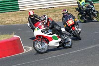 enduro-digital-images;event-digital-images;eventdigitalimages;mallory-park;mallory-park-photographs;mallory-park-trackday;mallory-park-trackday-photographs;no-limits-trackdays;peter-wileman-photography;racing-digital-images;trackday-digital-images;trackday-photos