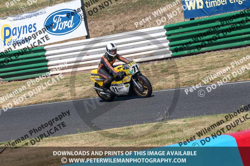 enduro digital images;event digital images;eventdigitalimages;mallory park;mallory park photographs;mallory park trackday;mallory park trackday photographs;no limits trackdays;peter wileman photography;racing digital images;trackday digital images;trackday photos