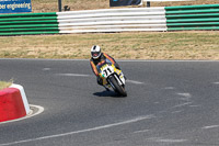 enduro-digital-images;event-digital-images;eventdigitalimages;mallory-park;mallory-park-photographs;mallory-park-trackday;mallory-park-trackday-photographs;no-limits-trackdays;peter-wileman-photography;racing-digital-images;trackday-digital-images;trackday-photos