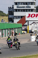 Vintage-motorcycle-club;eventdigitalimages;mallory-park;mallory-park-trackday-photographs;no-limits-trackdays;peter-wileman-photography;trackday-digital-images;trackday-photos;vmcc-festival-1000-bikes-photographs