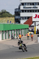 Vintage-motorcycle-club;eventdigitalimages;mallory-park;mallory-park-trackday-photographs;no-limits-trackdays;peter-wileman-photography;trackday-digital-images;trackday-photos;vmcc-festival-1000-bikes-photographs