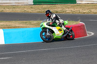 Vintage-motorcycle-club;eventdigitalimages;mallory-park;mallory-park-trackday-photographs;no-limits-trackdays;peter-wileman-photography;trackday-digital-images;trackday-photos;vmcc-festival-1000-bikes-photographs