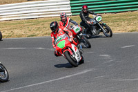 Vintage-motorcycle-club;eventdigitalimages;mallory-park;mallory-park-trackday-photographs;no-limits-trackdays;peter-wileman-photography;trackday-digital-images;trackday-photos;vmcc-festival-1000-bikes-photographs