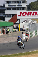 Vintage-motorcycle-club;eventdigitalimages;mallory-park;mallory-park-trackday-photographs;no-limits-trackdays;peter-wileman-photography;trackday-digital-images;trackday-photos;vmcc-festival-1000-bikes-photographs