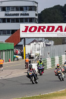 Vintage-motorcycle-club;eventdigitalimages;mallory-park;mallory-park-trackday-photographs;no-limits-trackdays;peter-wileman-photography;trackday-digital-images;trackday-photos;vmcc-festival-1000-bikes-photographs