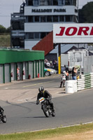Vintage-motorcycle-club;eventdigitalimages;mallory-park;mallory-park-trackday-photographs;no-limits-trackdays;peter-wileman-photography;trackday-digital-images;trackday-photos;vmcc-festival-1000-bikes-photographs