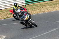 Vintage-motorcycle-club;eventdigitalimages;mallory-park;mallory-park-trackday-photographs;no-limits-trackdays;peter-wileman-photography;trackday-digital-images;trackday-photos;vmcc-festival-1000-bikes-photographs