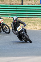 Vintage-motorcycle-club;eventdigitalimages;mallory-park;mallory-park-trackday-photographs;no-limits-trackdays;peter-wileman-photography;trackday-digital-images;trackday-photos;vmcc-festival-1000-bikes-photographs