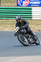 Vintage-motorcycle-club;eventdigitalimages;mallory-park;mallory-park-trackday-photographs;no-limits-trackdays;peter-wileman-photography;trackday-digital-images;trackday-photos;vmcc-festival-1000-bikes-photographs