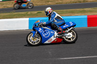 Vintage-motorcycle-club;eventdigitalimages;mallory-park;mallory-park-trackday-photographs;no-limits-trackdays;peter-wileman-photography;trackday-digital-images;trackday-photos;vmcc-festival-1000-bikes-photographs