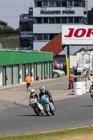 Vintage-motorcycle-club;eventdigitalimages;mallory-park;mallory-park-trackday-photographs;no-limits-trackdays;peter-wileman-photography;trackday-digital-images;trackday-photos;vmcc-festival-1000-bikes-photographs