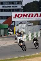 Vintage-motorcycle-club;eventdigitalimages;mallory-park;mallory-park-trackday-photographs;no-limits-trackdays;peter-wileman-photography;trackday-digital-images;trackday-photos;vmcc-festival-1000-bikes-photographs