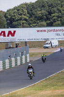 Vintage-motorcycle-club;eventdigitalimages;mallory-park;mallory-park-trackday-photographs;no-limits-trackdays;peter-wileman-photography;trackday-digital-images;trackday-photos;vmcc-festival-1000-bikes-photographs