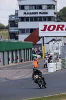 Vintage-motorcycle-club;eventdigitalimages;mallory-park;mallory-park-trackday-photographs;no-limits-trackdays;peter-wileman-photography;trackday-digital-images;trackday-photos;vmcc-festival-1000-bikes-photographs