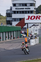 Vintage-motorcycle-club;eventdigitalimages;mallory-park;mallory-park-trackday-photographs;no-limits-trackdays;peter-wileman-photography;trackday-digital-images;trackday-photos;vmcc-festival-1000-bikes-photographs