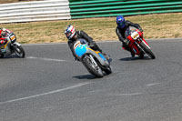 Vintage-motorcycle-club;eventdigitalimages;mallory-park;mallory-park-trackday-photographs;no-limits-trackdays;peter-wileman-photography;trackday-digital-images;trackday-photos;vmcc-festival-1000-bikes-photographs