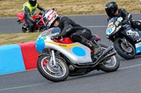 Vintage-motorcycle-club;eventdigitalimages;mallory-park;mallory-park-trackday-photographs;no-limits-trackdays;peter-wileman-photography;trackday-digital-images;trackday-photos;vmcc-festival-1000-bikes-photographs