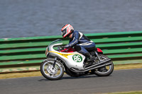 Vintage-motorcycle-club;eventdigitalimages;mallory-park;mallory-park-trackday-photographs;no-limits-trackdays;peter-wileman-photography;trackday-digital-images;trackday-photos;vmcc-festival-1000-bikes-photographs