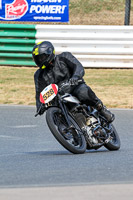 Vintage-motorcycle-club;eventdigitalimages;mallory-park;mallory-park-trackday-photographs;no-limits-trackdays;peter-wileman-photography;trackday-digital-images;trackday-photos;vmcc-festival-1000-bikes-photographs