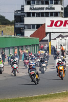 Vintage-motorcycle-club;eventdigitalimages;mallory-park;mallory-park-trackday-photographs;no-limits-trackdays;peter-wileman-photography;trackday-digital-images;trackday-photos;vmcc-festival-1000-bikes-photographs