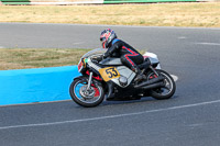 Vintage-motorcycle-club;eventdigitalimages;mallory-park;mallory-park-trackday-photographs;no-limits-trackdays;peter-wileman-photography;trackday-digital-images;trackday-photos;vmcc-festival-1000-bikes-photographs