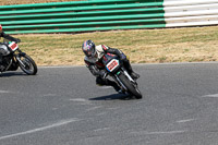 Vintage-motorcycle-club;eventdigitalimages;mallory-park;mallory-park-trackday-photographs;no-limits-trackdays;peter-wileman-photography;trackday-digital-images;trackday-photos;vmcc-festival-1000-bikes-photographs