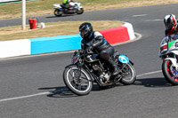 Vintage-motorcycle-club;eventdigitalimages;mallory-park;mallory-park-trackday-photographs;no-limits-trackdays;peter-wileman-photography;trackday-digital-images;trackday-photos;vmcc-festival-1000-bikes-photographs
