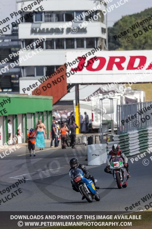 Vintage motorcycle club;eventdigitalimages;mallory park;mallory park trackday photographs;no limits trackdays;peter wileman photography;trackday digital images;trackday photos;vmcc festival 1000 bikes photographs