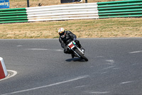 Vintage-motorcycle-club;eventdigitalimages;mallory-park;mallory-park-trackday-photographs;no-limits-trackdays;peter-wileman-photography;trackday-digital-images;trackday-photos;vmcc-festival-1000-bikes-photographs