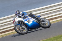 Vintage-motorcycle-club;eventdigitalimages;mallory-park;mallory-park-trackday-photographs;no-limits-trackdays;peter-wileman-photography;trackday-digital-images;trackday-photos;vmcc-festival-1000-bikes-photographs