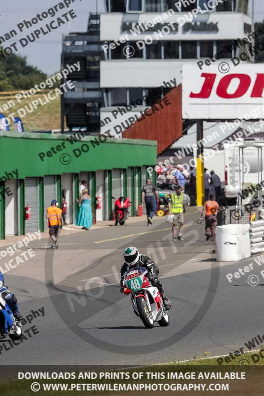 Vintage motorcycle club;eventdigitalimages;mallory park;mallory park trackday photographs;no limits trackdays;peter wileman photography;trackday digital images;trackday photos;vmcc festival 1000 bikes photographs