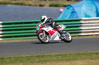 Vintage-motorcycle-club;eventdigitalimages;mallory-park;mallory-park-trackday-photographs;no-limits-trackdays;peter-wileman-photography;trackday-digital-images;trackday-photos;vmcc-festival-1000-bikes-photographs